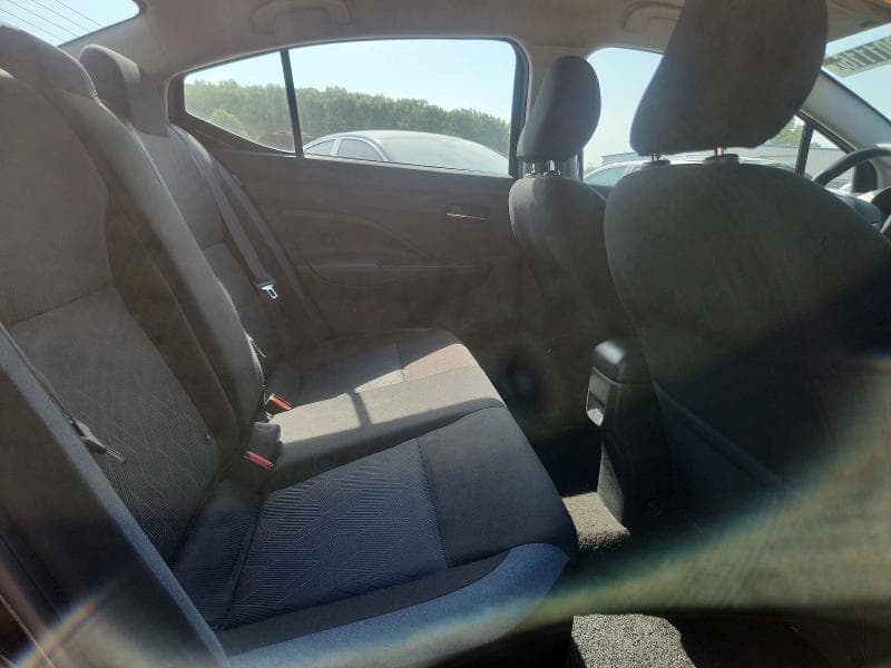 2025 NISSAN VERSA SV 10