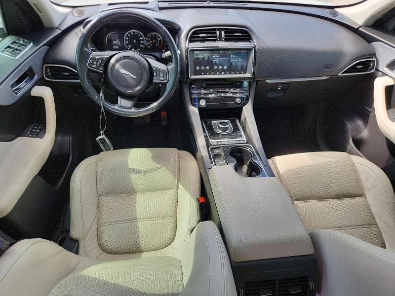 2017 JAGUAR F-PACE PRESTIGE 8