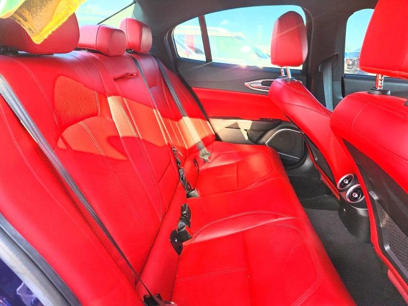 2019 ALFA ROMEO GIULIA 10
