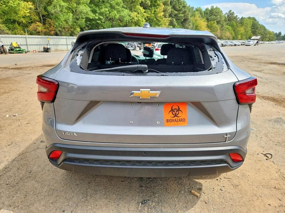2024 CHEVROLET TRAX LS 6