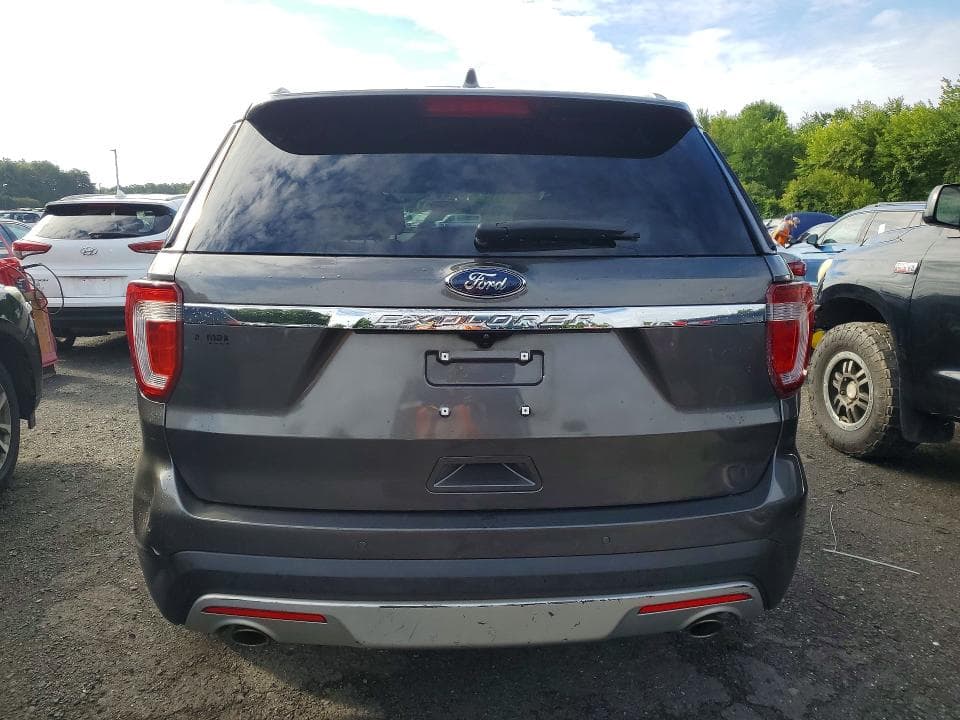 2017 FORD EXPLORER XLT 6