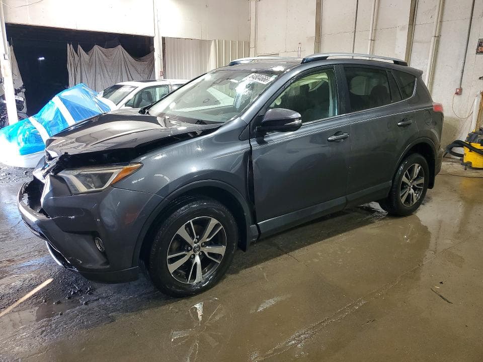 2018 TOYOTA RAV4 XLE - 1