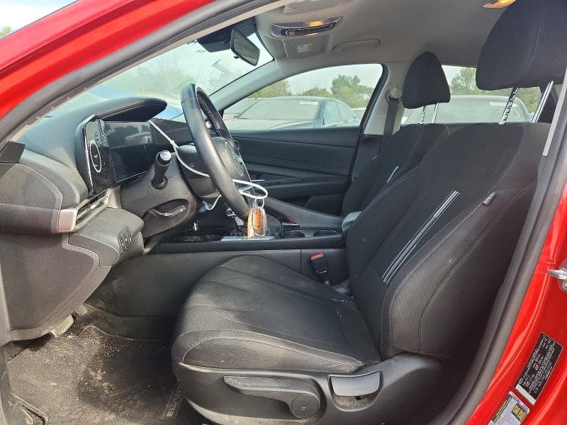2023 HYUNDAI ELANTRA SEL 7