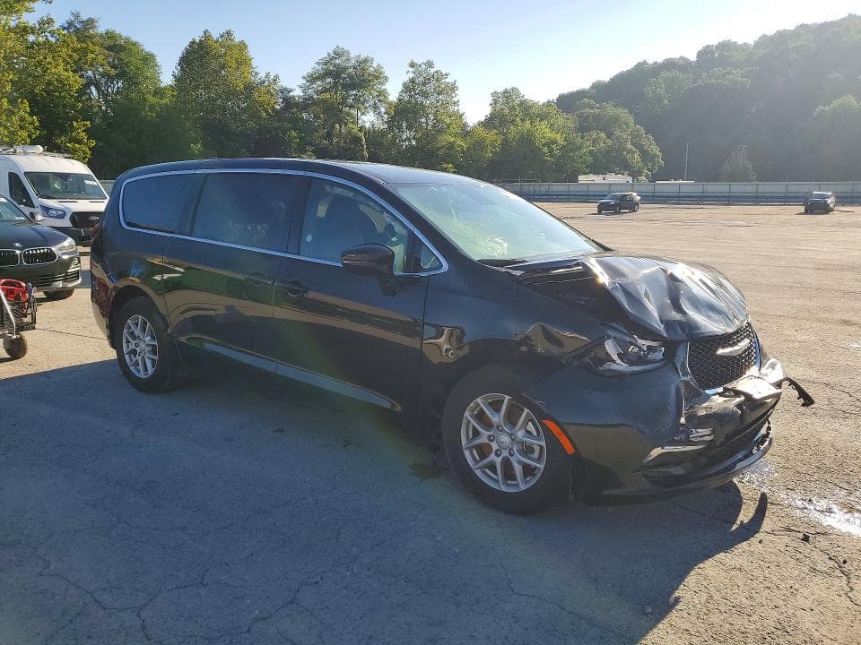 2026 CHRYSLER PACIFICA SELECT 4