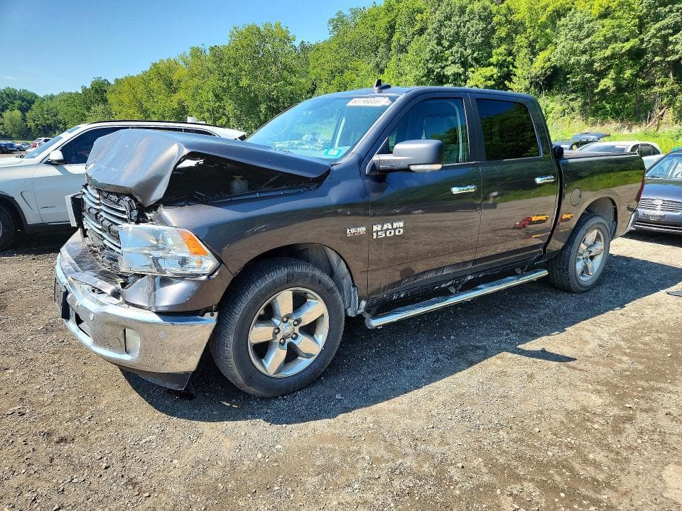 2017 RAM 1500 SLT - 1
