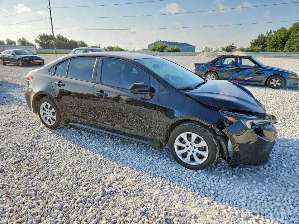2026 TOYOTA COROLLA LE 4