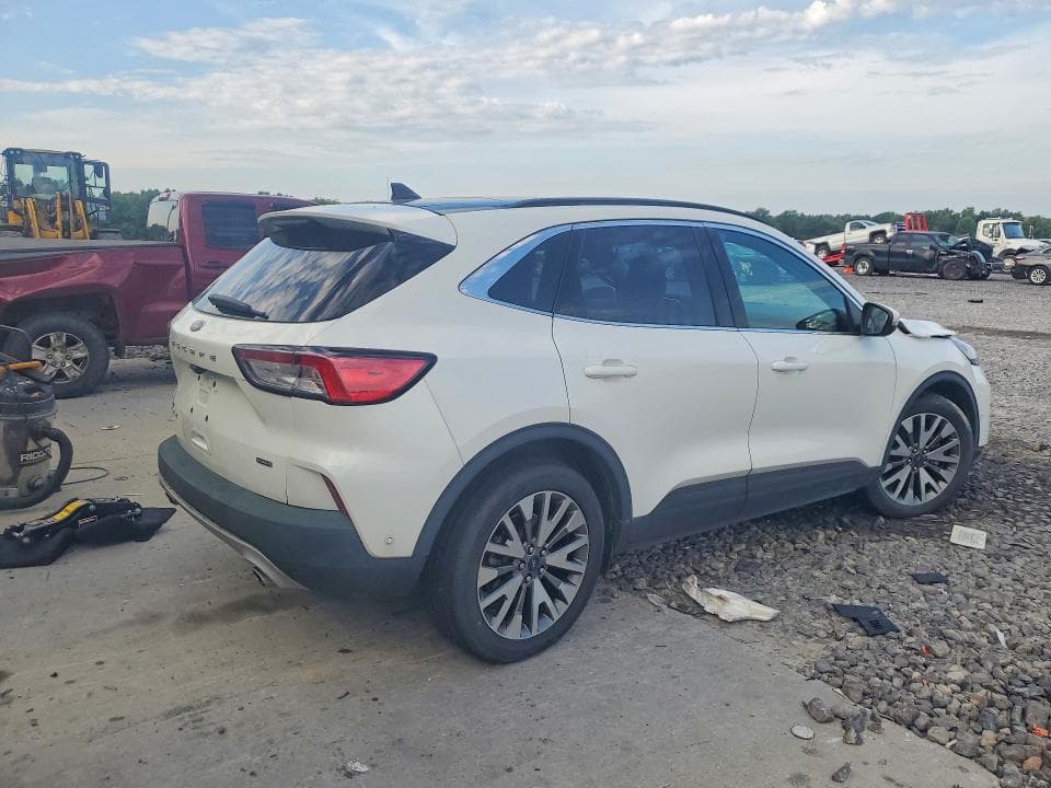 2020 FORD ESCAPE TITANIUM 3