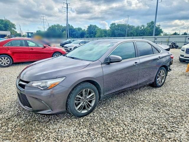 2017 TOYOTA CAMRY SE - 1