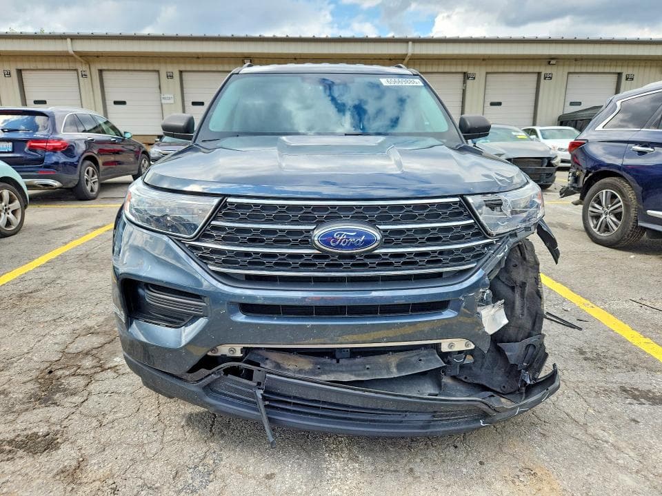 2022 FORD EXPLORER XLT 5