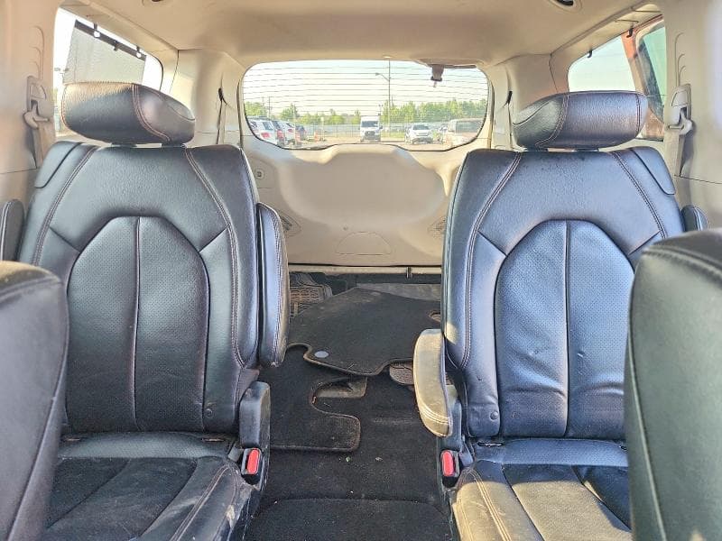 2018 CHRYSLER PACIFICA TOURING L PLUS 10