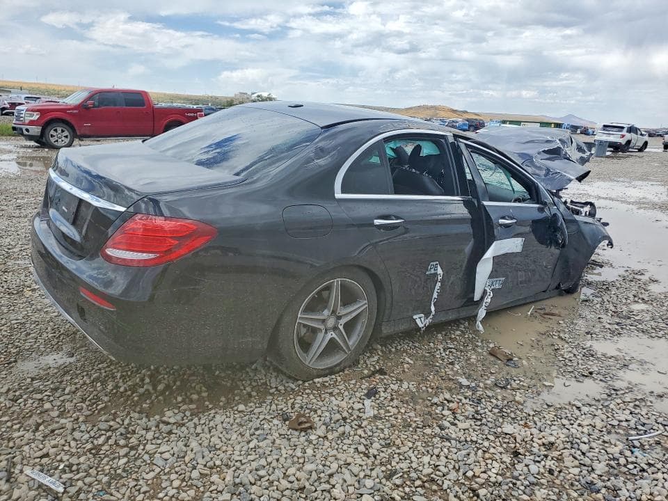 2017 MERCEDES-BENZ E 300 3