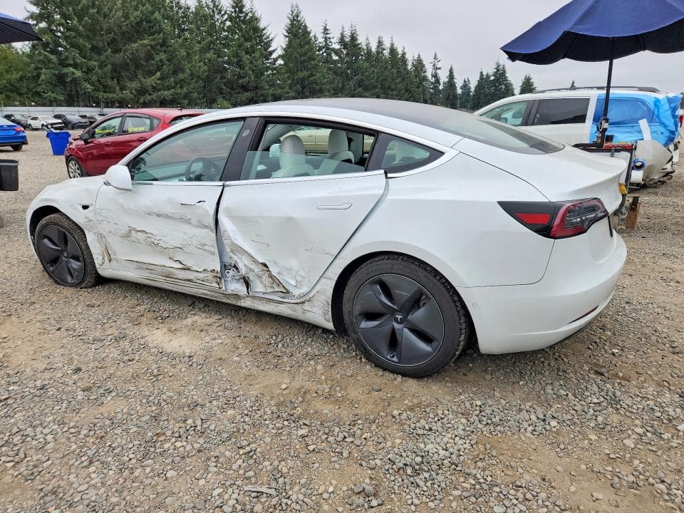 2020 TESLA MODEL 3 2