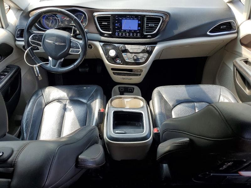 2017 CHRYSLER PACIFICA TOURING L PLUS 8