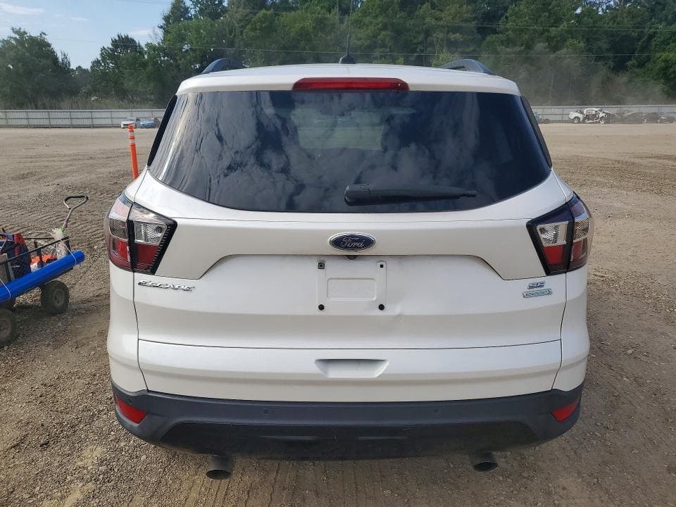 2017 FORD ESCAPE SE 6