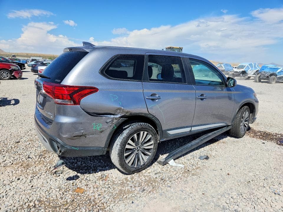 2019 MITSUBISHI OUTLANDER SE 3