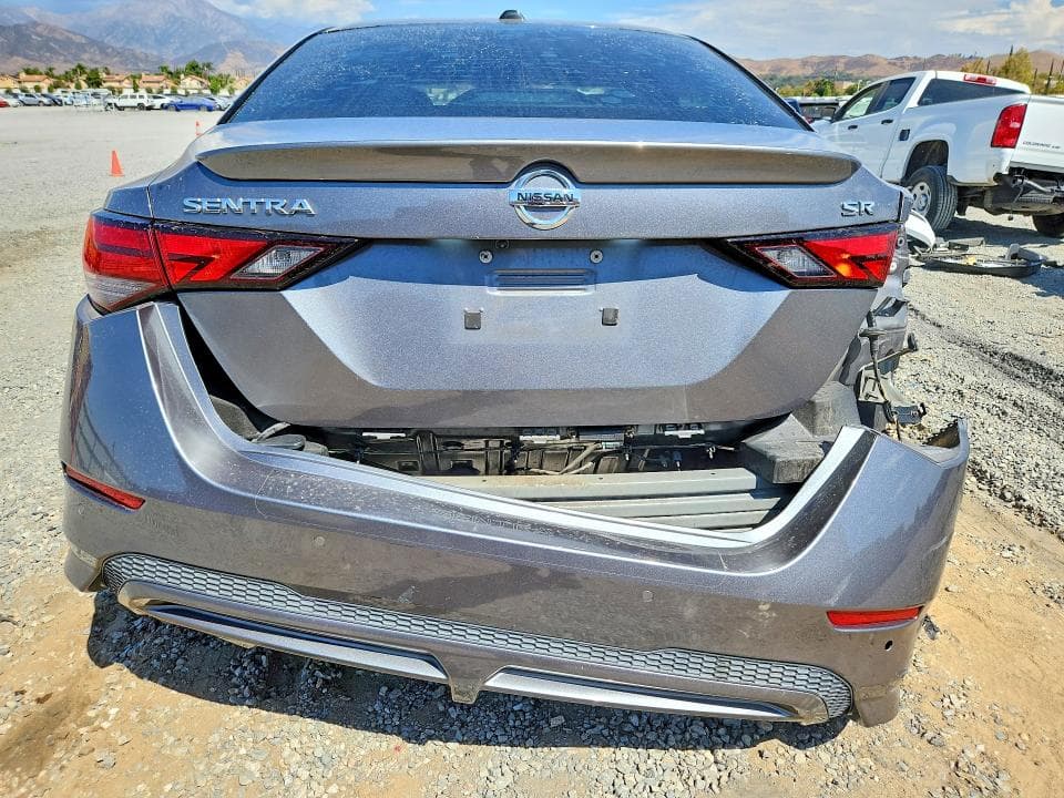 2020 NISSAN SENTRA SR 6