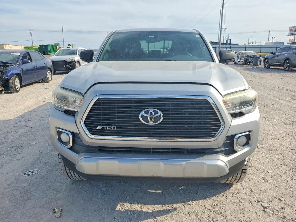 2017 TOYOTA TACOMA LIMITED 5