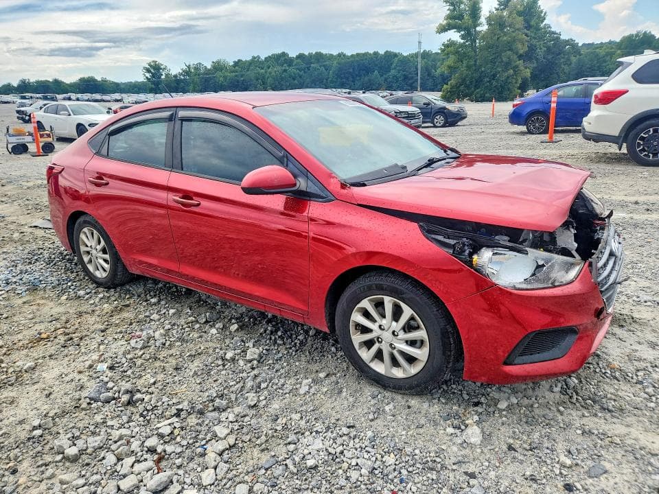 2018 HYUNDAI ACCENT SEL 4