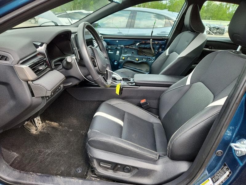 2025 TOYOTA CAMRY SE 7