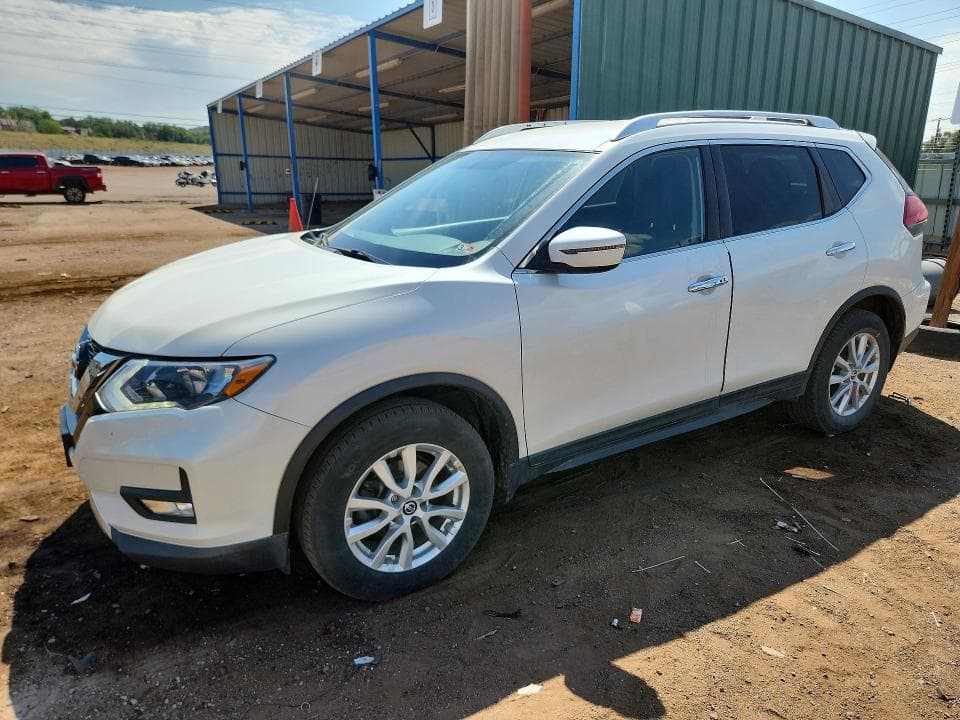 2017 NISSAN ROGUE SV - 1