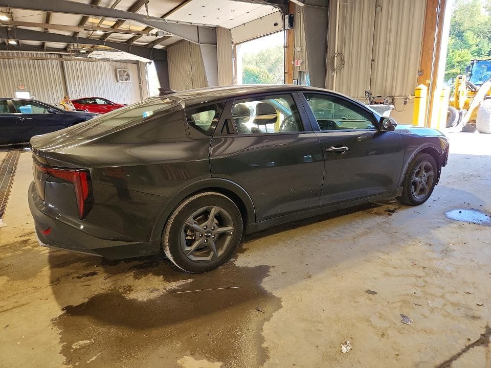 2026 KIA K4 LXS 3