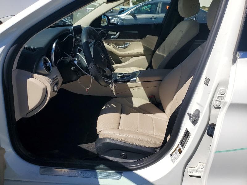 2017 MERCEDES-BENZ C 300 7