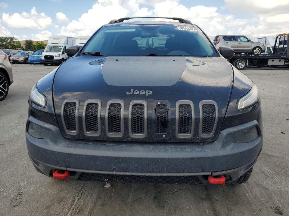 2017 JEEP CHEROKEE TRAILHAWK 5
