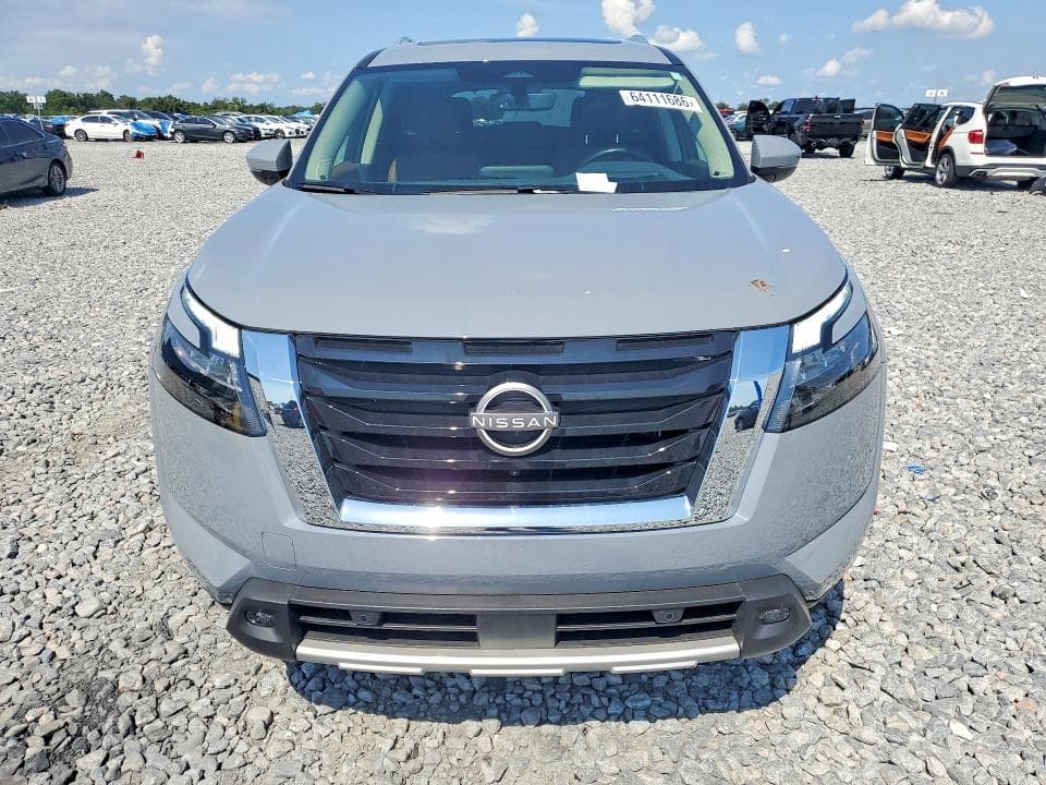 2025 NISSAN PATHFINDER PLATINUM 5