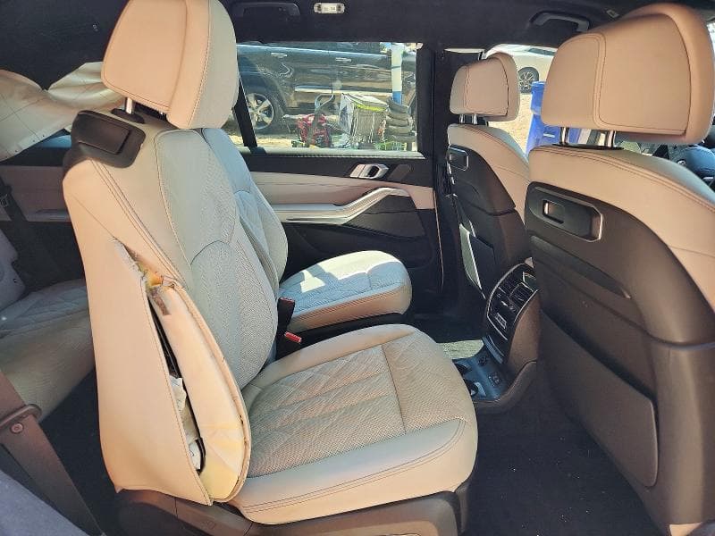 2024 BMW X7 XDRIVE40I 10