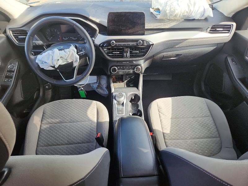 2022 FORD ESCAPE SE 8