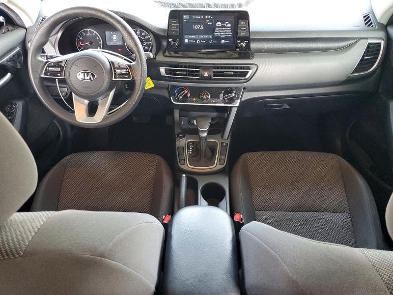 2021 KIA SELTOS LX 8