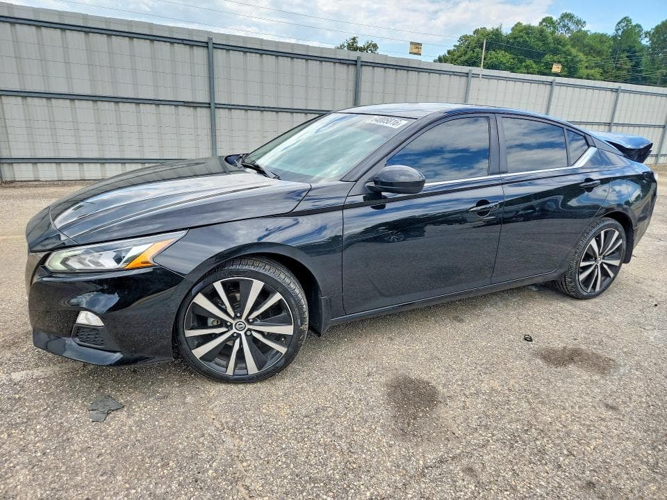 2022 NISSAN ALTIMA SR - 1