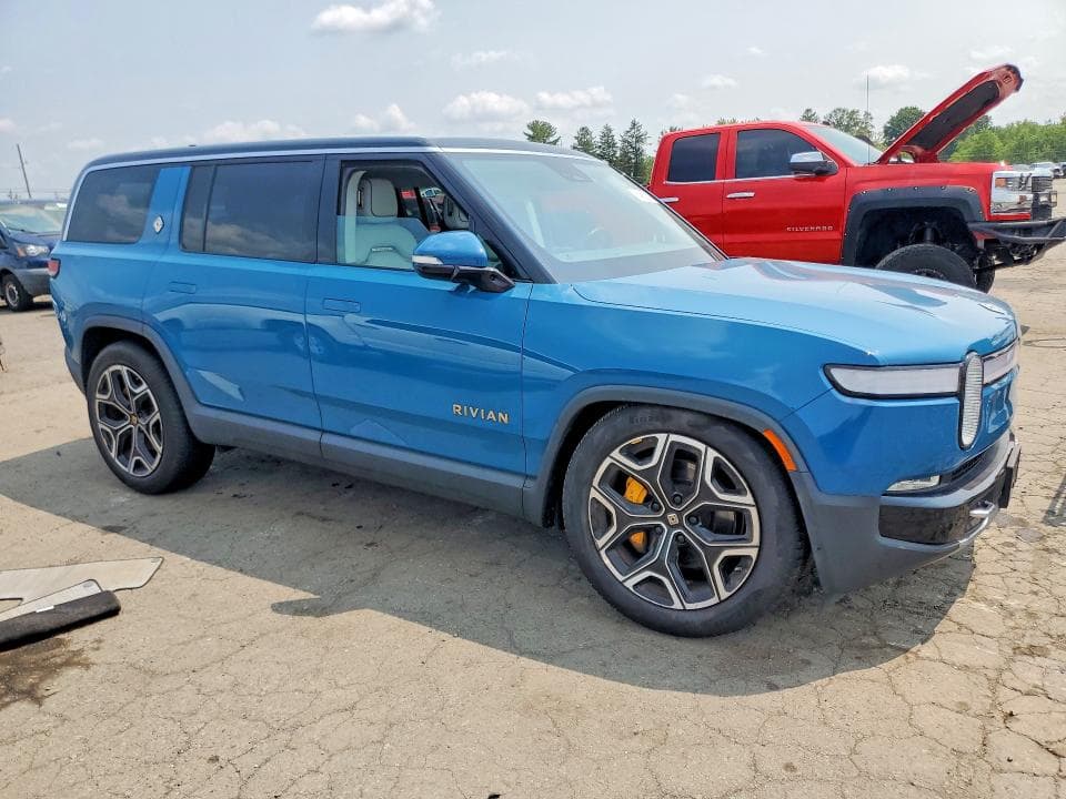 2023 RIVIAN R1S LAUNCH EDITION 4