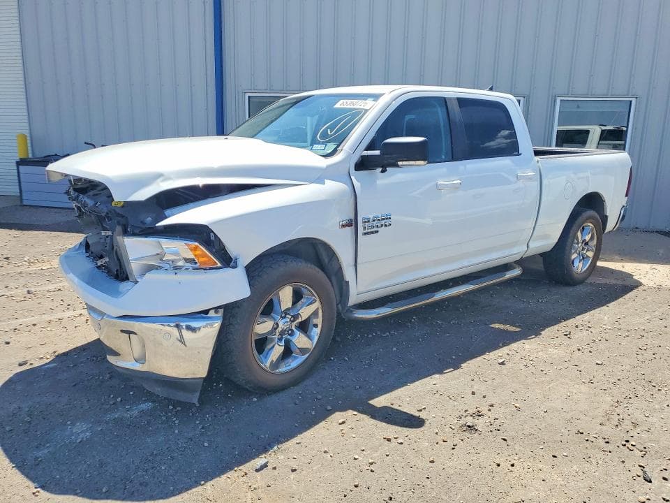 2019 RAM 1500 CLASSIC SLT - 1