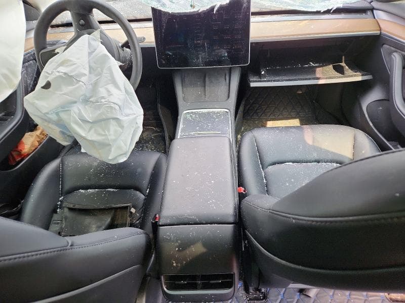 2023 TESLA MODEL 3 8