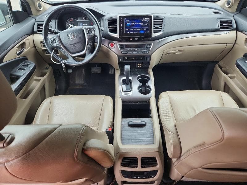 2017 HONDA PILOT EXL 8
