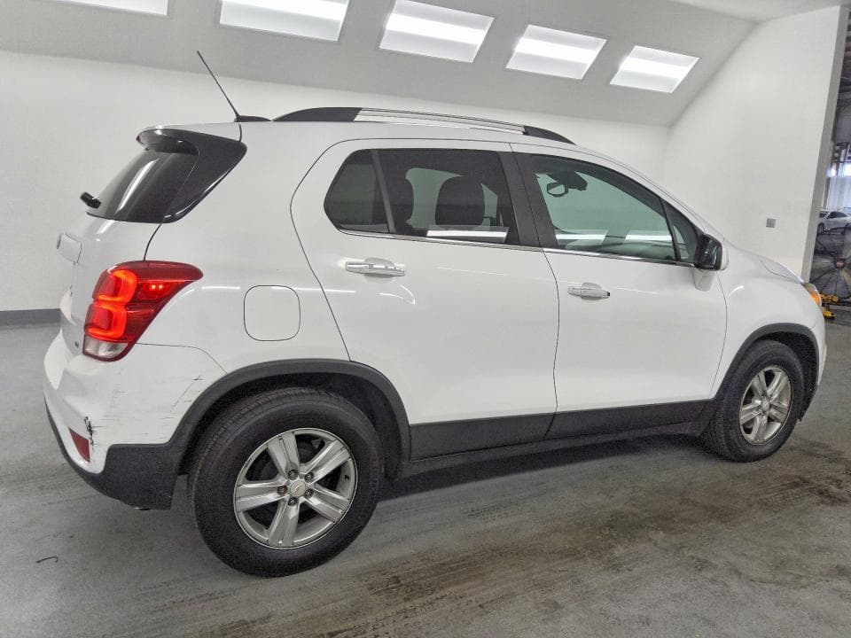 2017 CHEVROLET TRAX 1LT 3