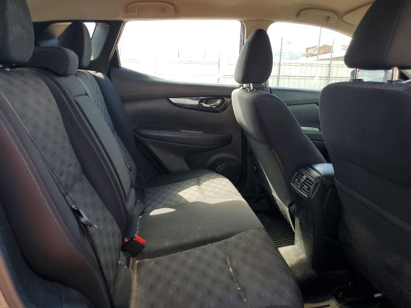 2018 NISSAN ROGUE SPORT SV 11