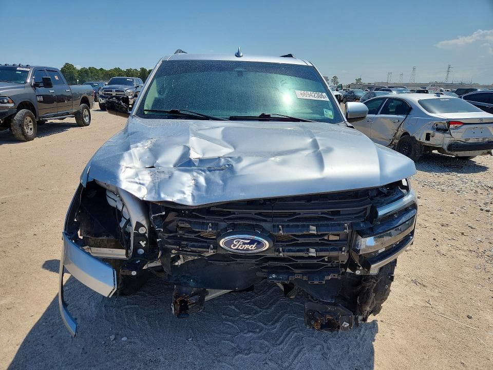 2022 FORD EXPEDITION XLT 5