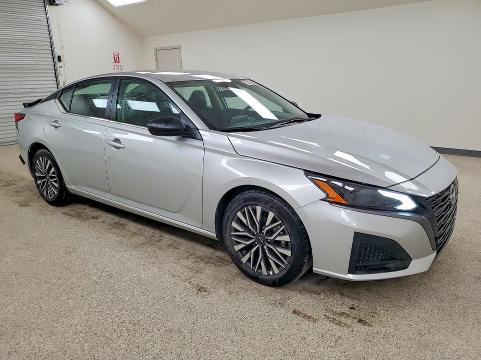 2026 NISSAN ALTIMA SV 4
