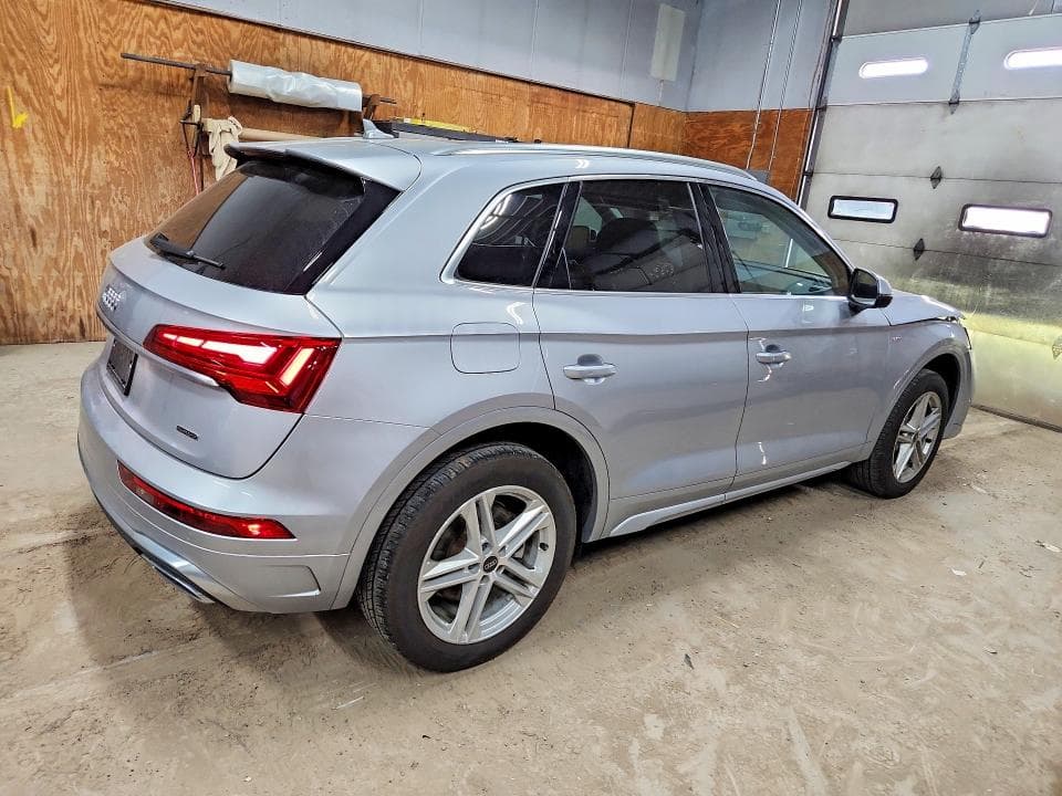 2024 AUDI Q5 E PREMIUM PLUS 55 3