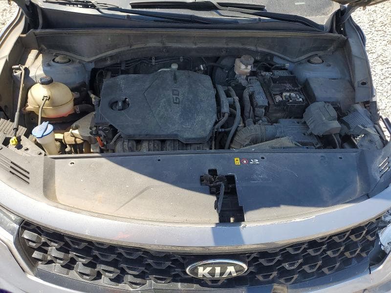 2021 KIA SORENTO S 12