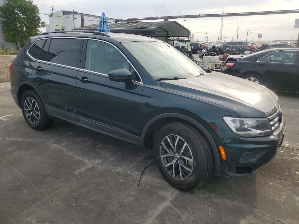 2019 VOLKSWAGEN TIGUAN SE 4