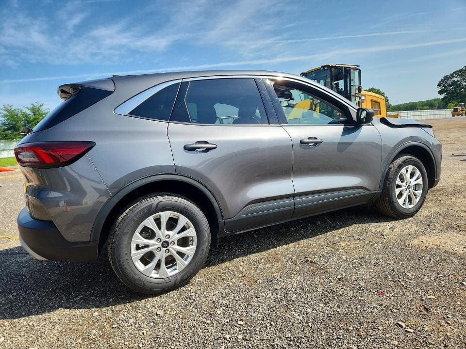 2024 FORD ESCAPE 3