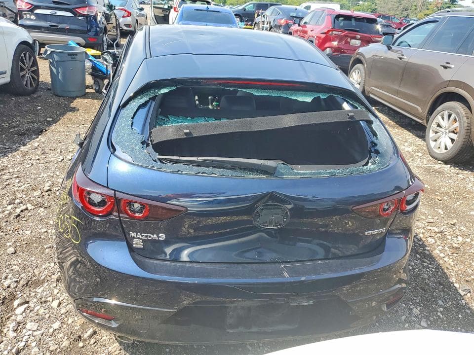 2023 MAZDA 3 PREFERRED 6