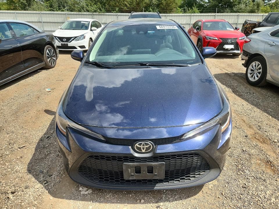2022 TOYOTA COROLLA LE 5