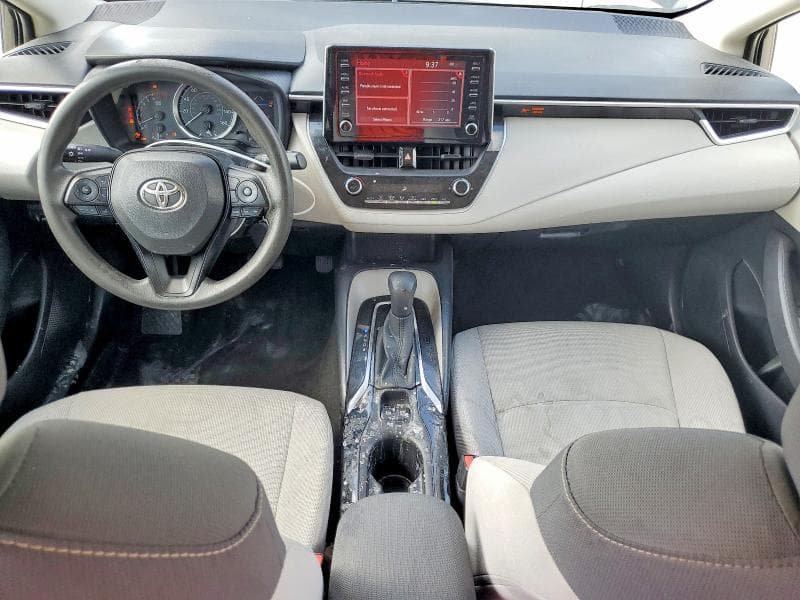 2020 TOYOTA COROLLA LE 8