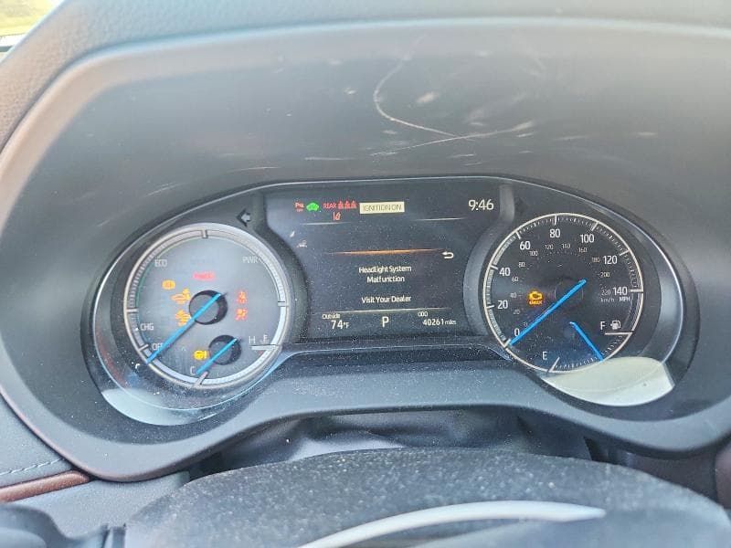 2024 TOYOTA VENZA XLE 9