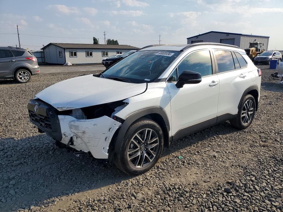 2026 TOYOTA COROLLA CROSS XLE