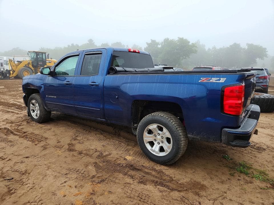 2017 CHEVROLET SILVERADO K1500 LT 2